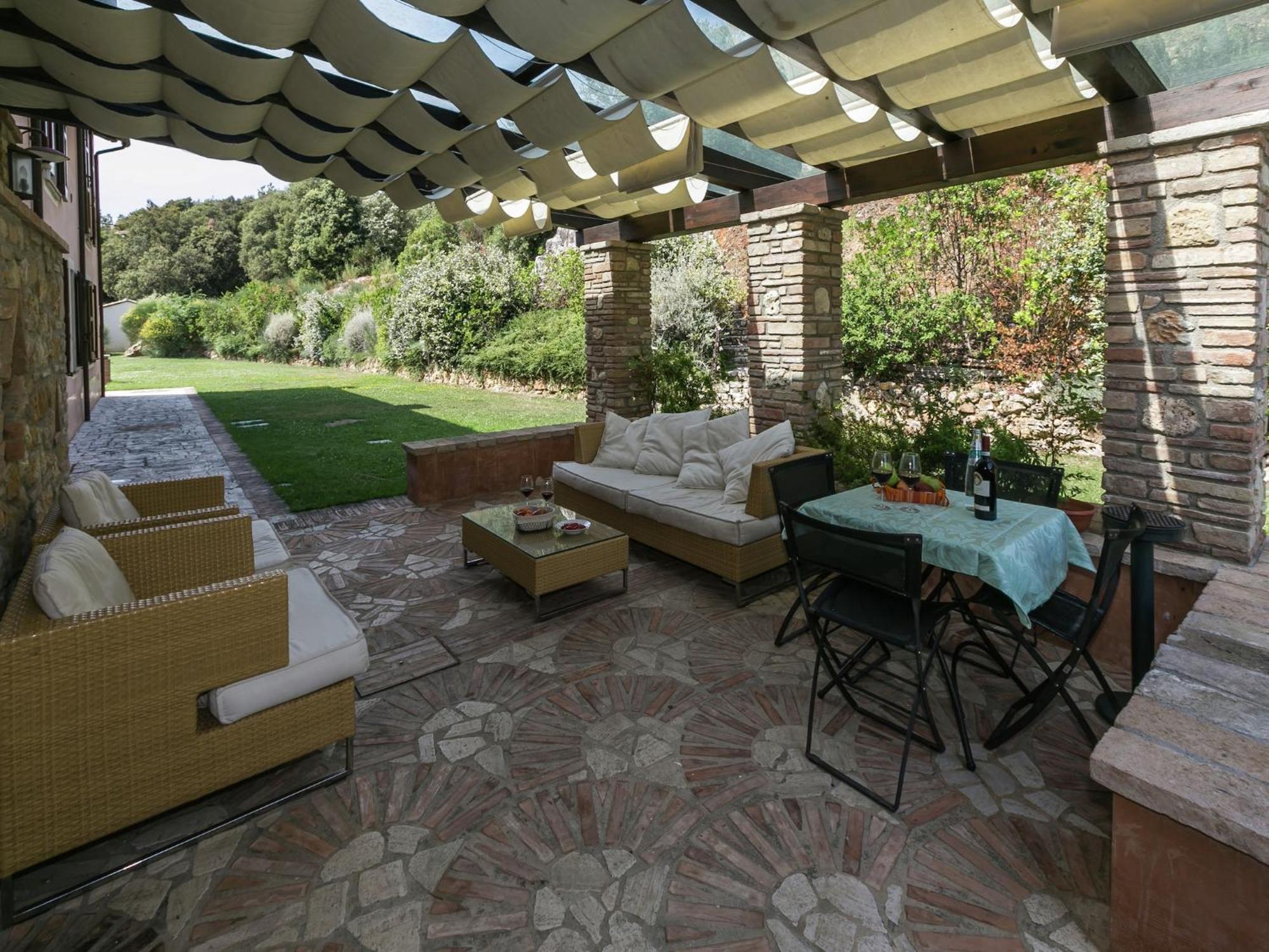 Elegant Apartment Only 1 Hour From Rome Нарни Экстерьер фото