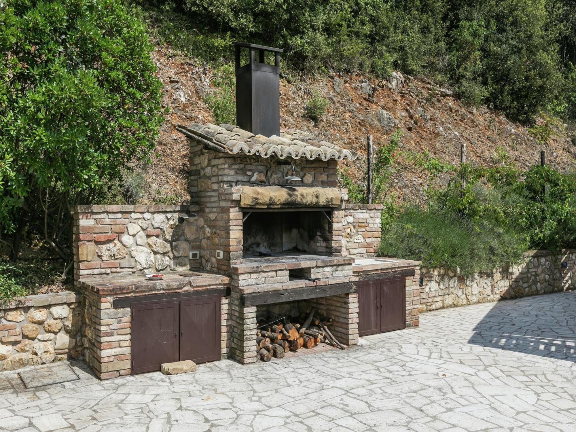 Elegant Apartment Only 1 Hour From Rome Нарни Экстерьер фото