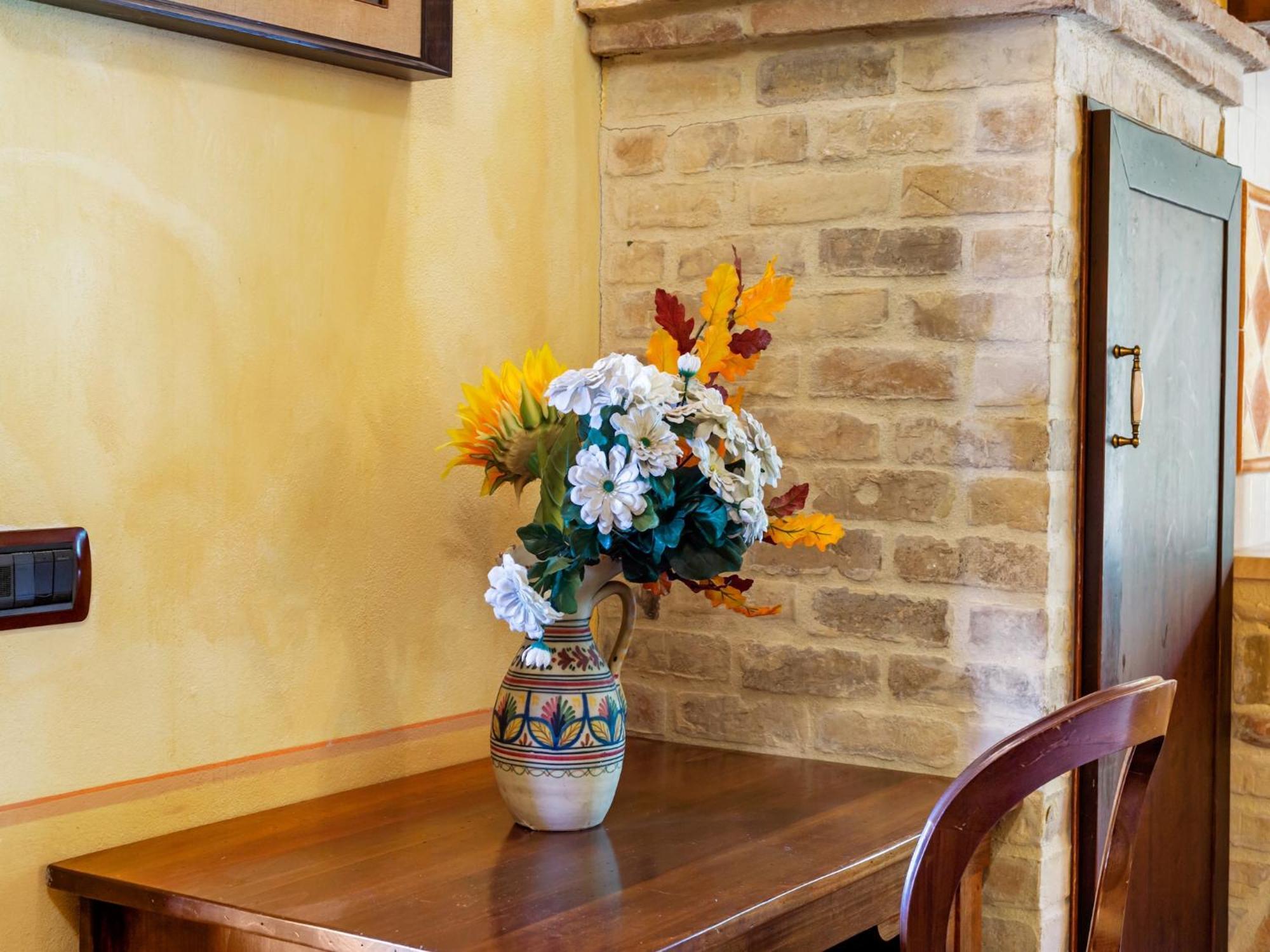 Elegant Apartment Only 1 Hour From Rome Нарни Экстерьер фото